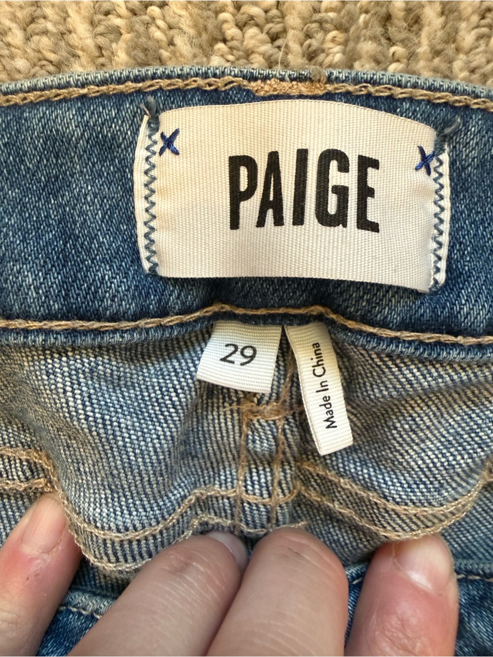 PAIGE Jacqueline Distressed Straight Crop Jeans Women’s 29 Raw Hem Light Wash - Picture 2 of 5